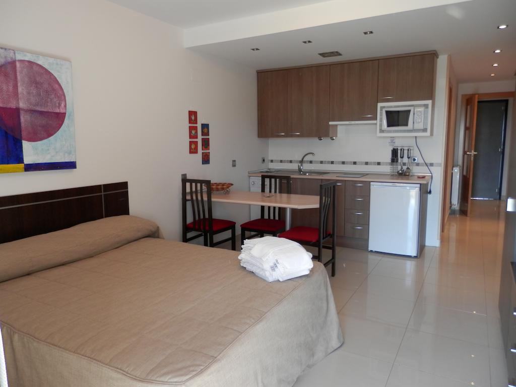 Apartamentos Monte Hernanz Riaza Bilik gambar