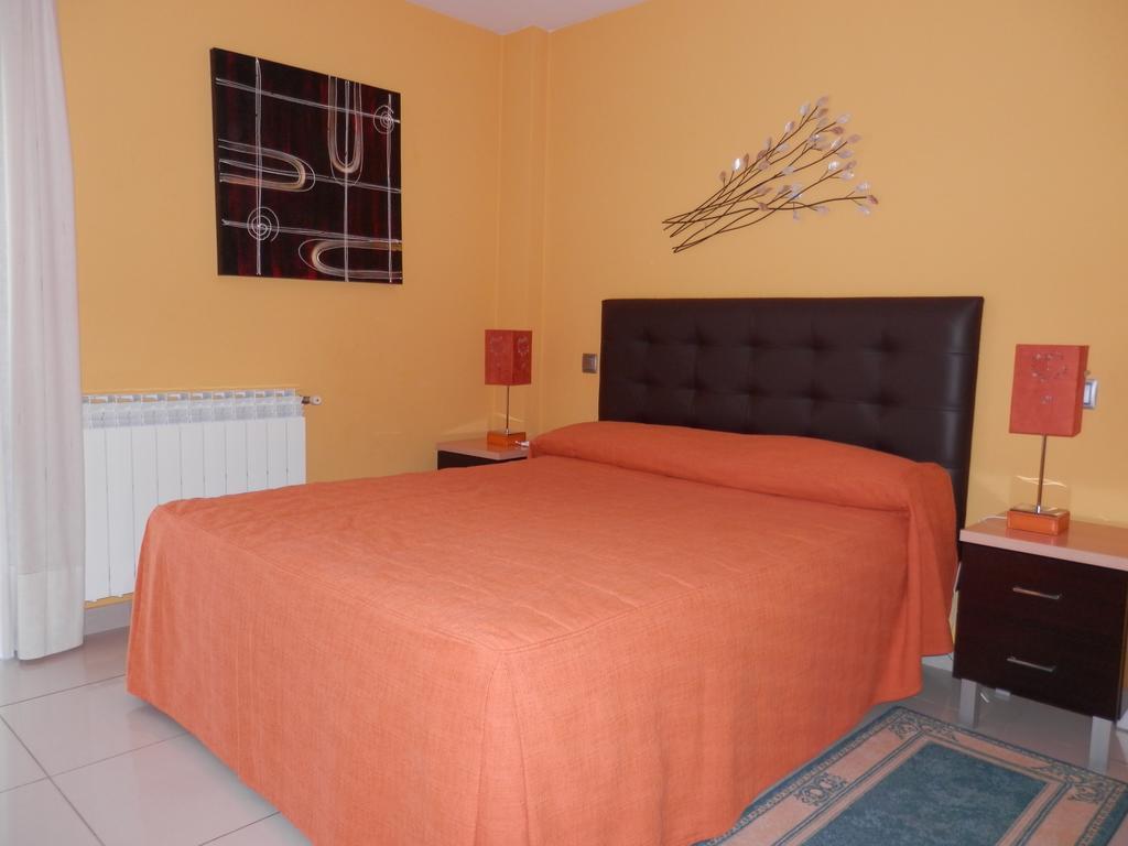 Apartamentos Monte Hernanz Riaza Luaran gambar