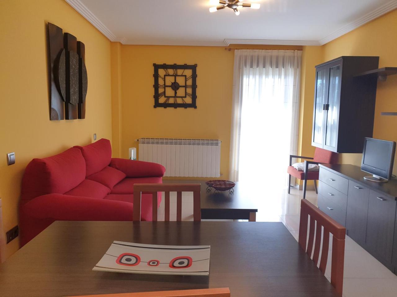 Apartamentos Monte Hernanz Riaza Luaran gambar
